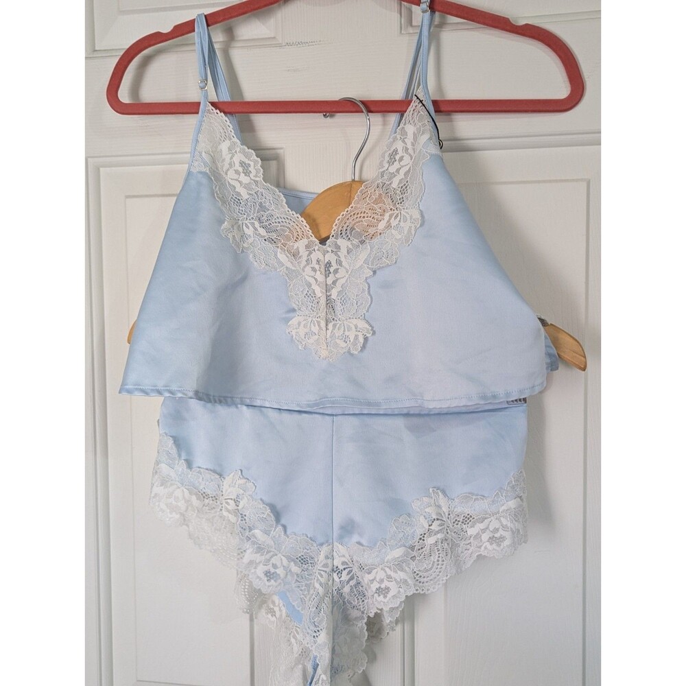 NEW Bluebella Lingerie Cami & Short Set Sz 4 Ice Blue Satin Lace Coquette Sexy